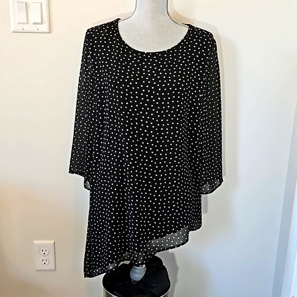 Chico’s Travelers Tunic, Assymetric Hem, Sheer Sleeves